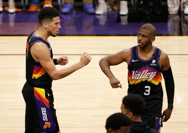 世界杯手机观看-保罗唱罢布克登台！太阳小将半场21分扼住雄鹿咽喉